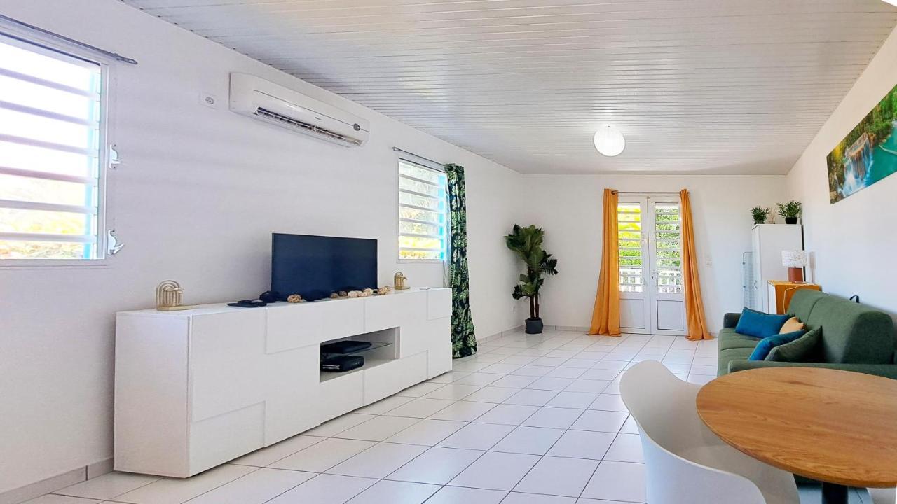 Grand Studio Meuble De 35M² Lägenhet Fort-de-France Exteriör bild